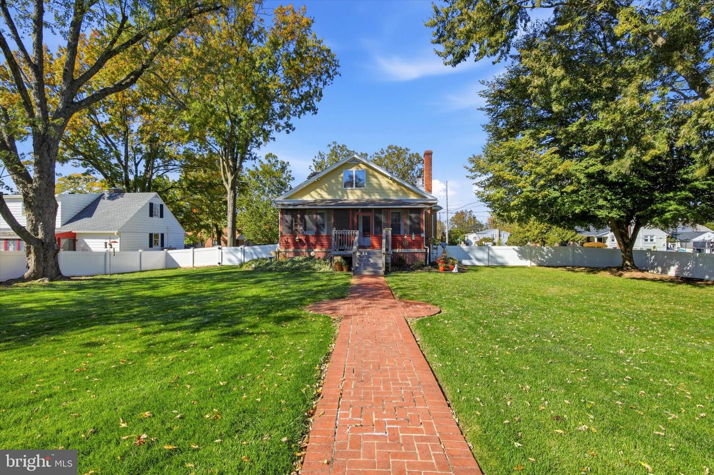 444 E Summit St # Property Photo 32