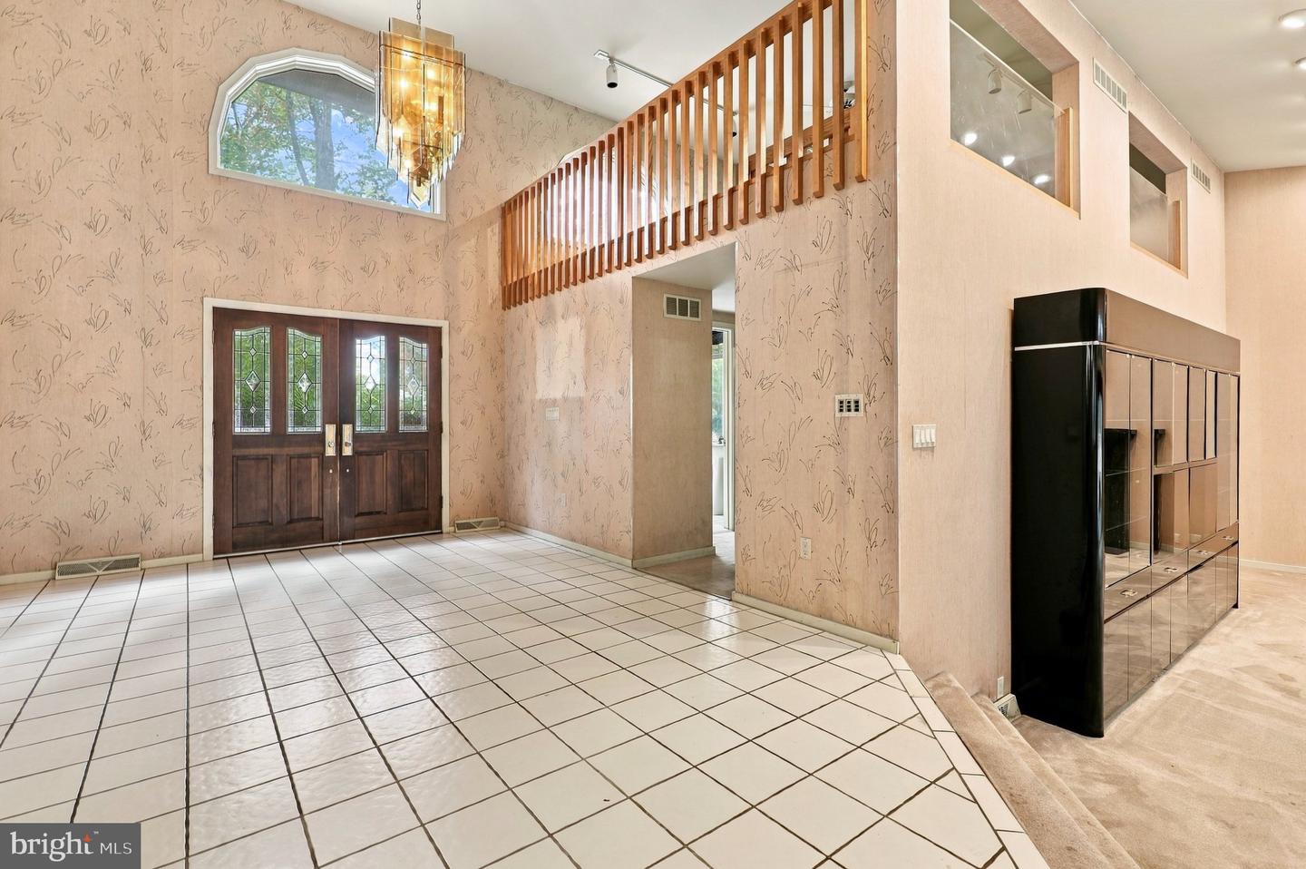 500 Kane Dr Property Photo 2