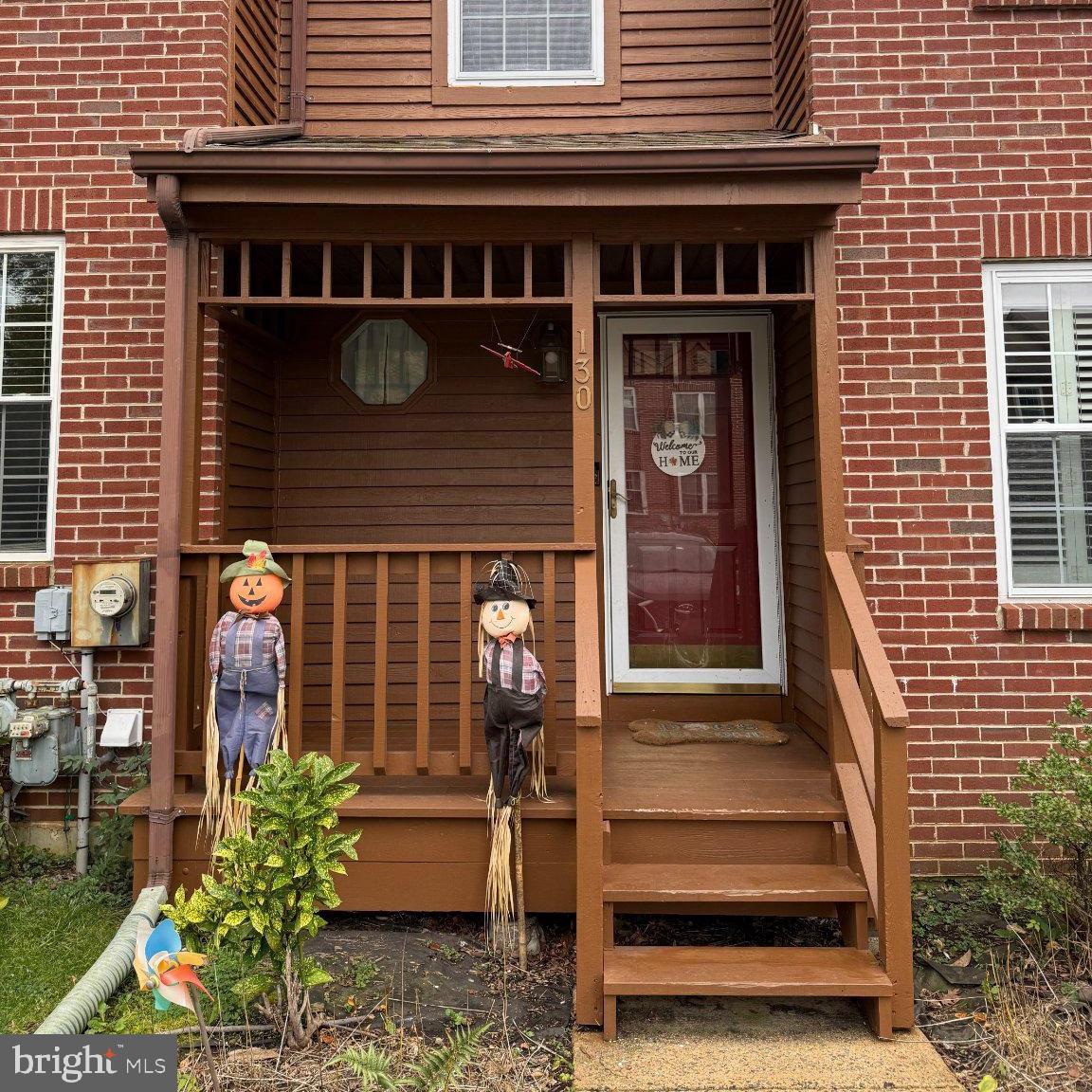 130 JUNIPER CT # Property Photo 1