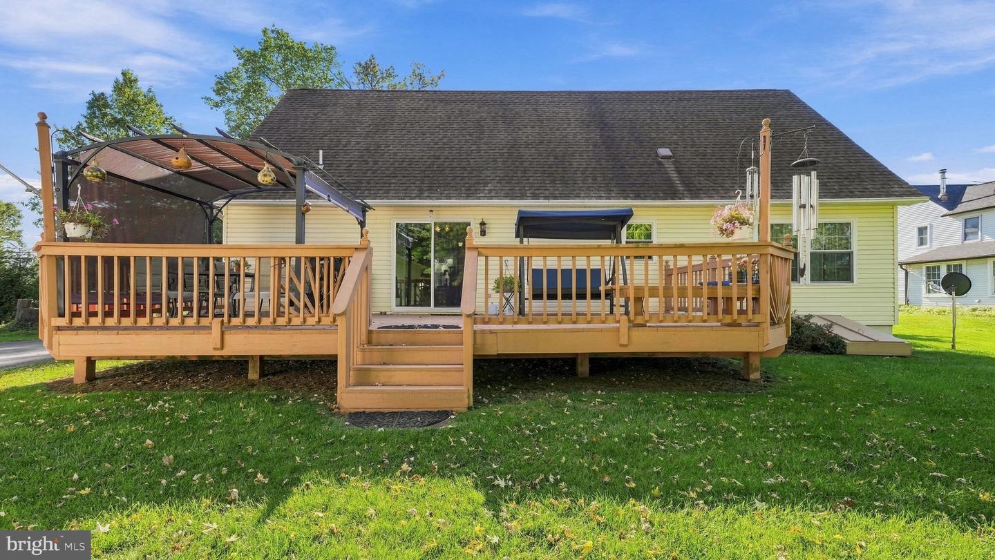 408 Koffel Rd # Property Photo 6