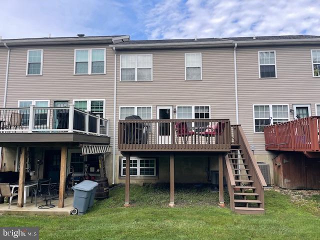1228 Pin Oak Dr # Property Photo 2