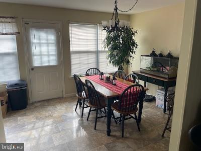 1228 Pin Oak Dr # Property Photo 4