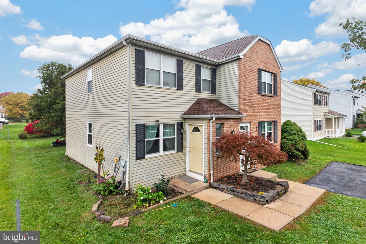 269 SHIRLEY DR
