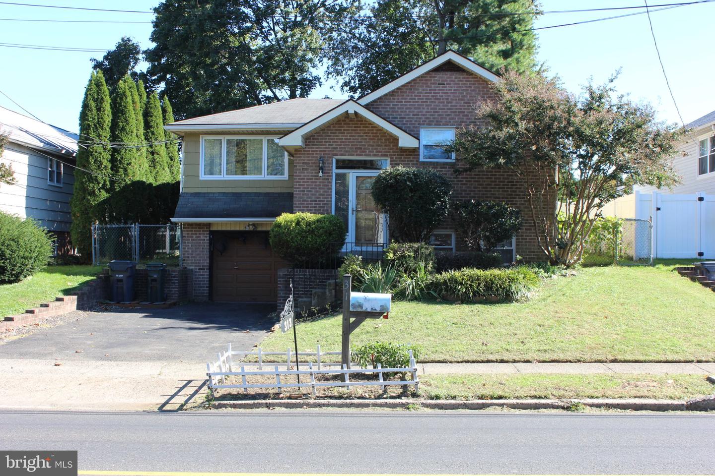 313 CHURCH RD # Property Photo 1