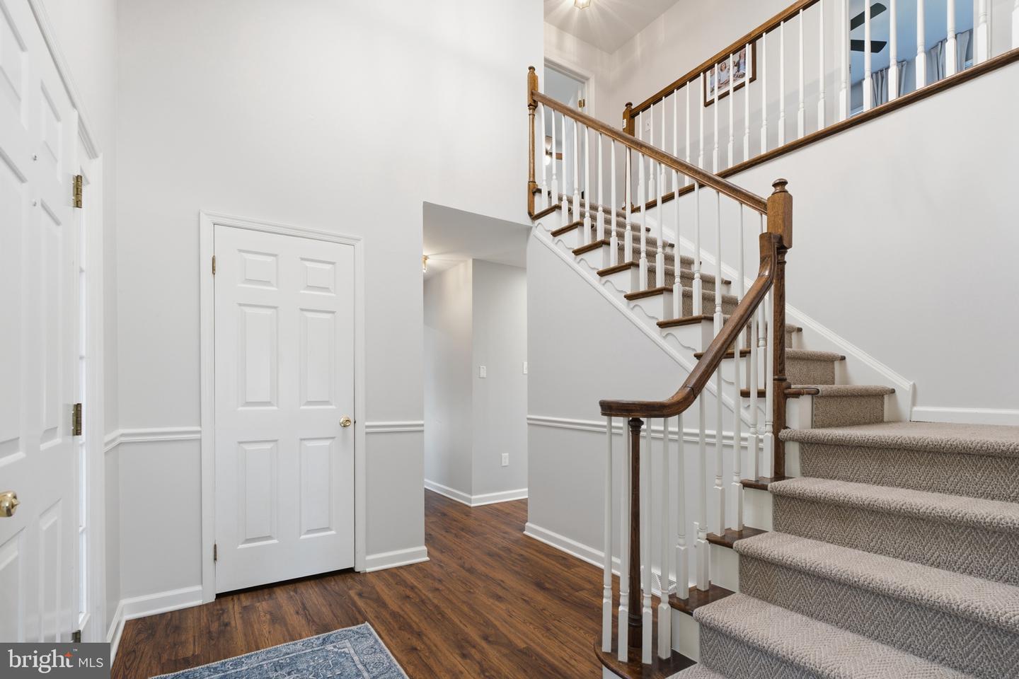 416 Alderbrook Dr # Property Photo 3