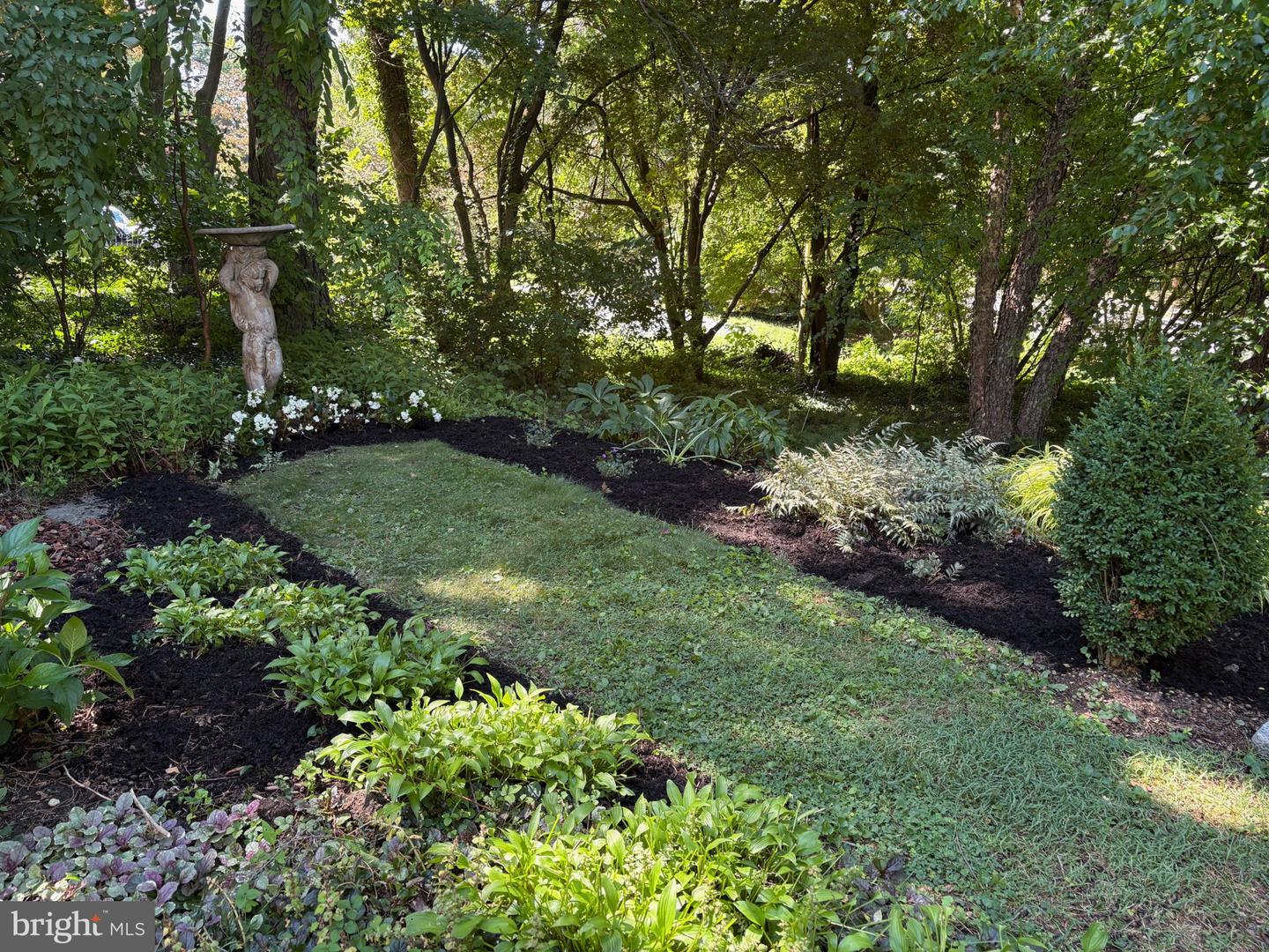 1011 Valley Rd Property Photo 32