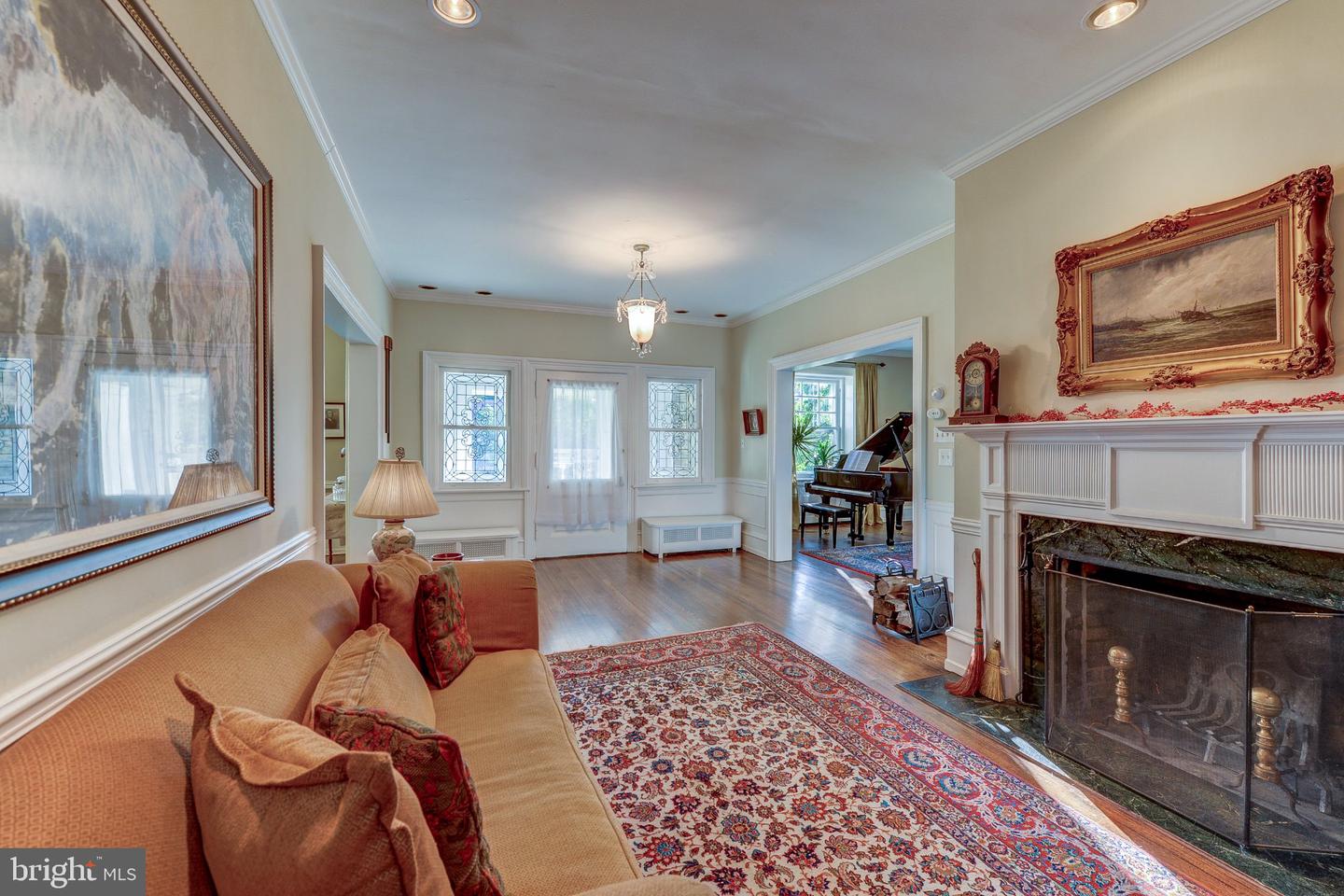 1011 Valley Rd Property Photo 41