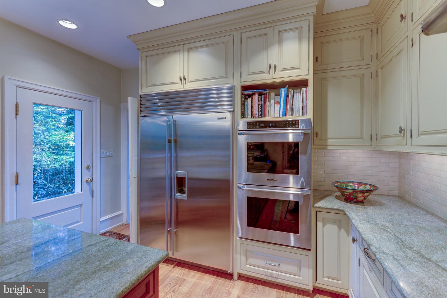 1011 Valley Rd Property Photo 51