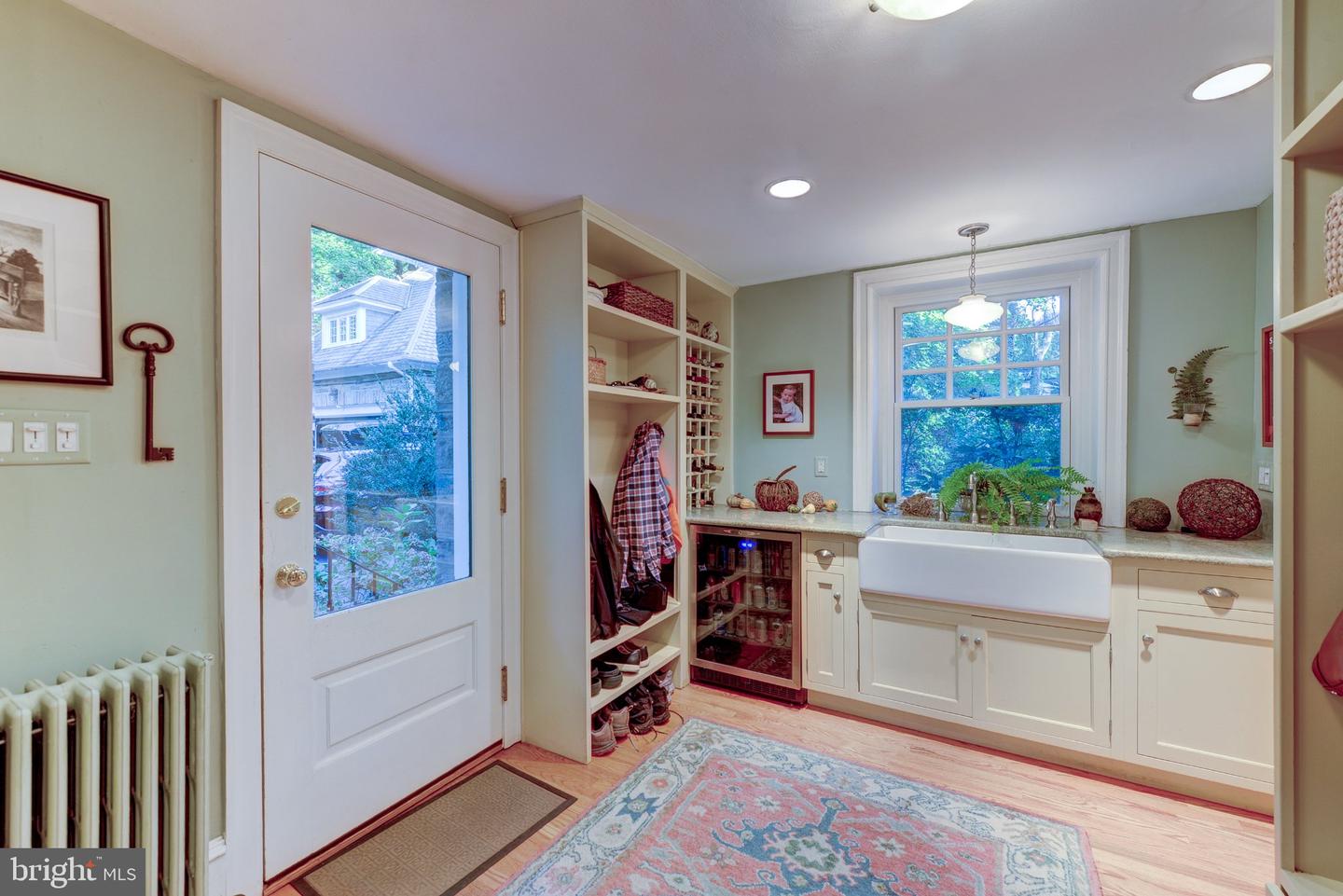 1011 Valley Rd Property Photo 56