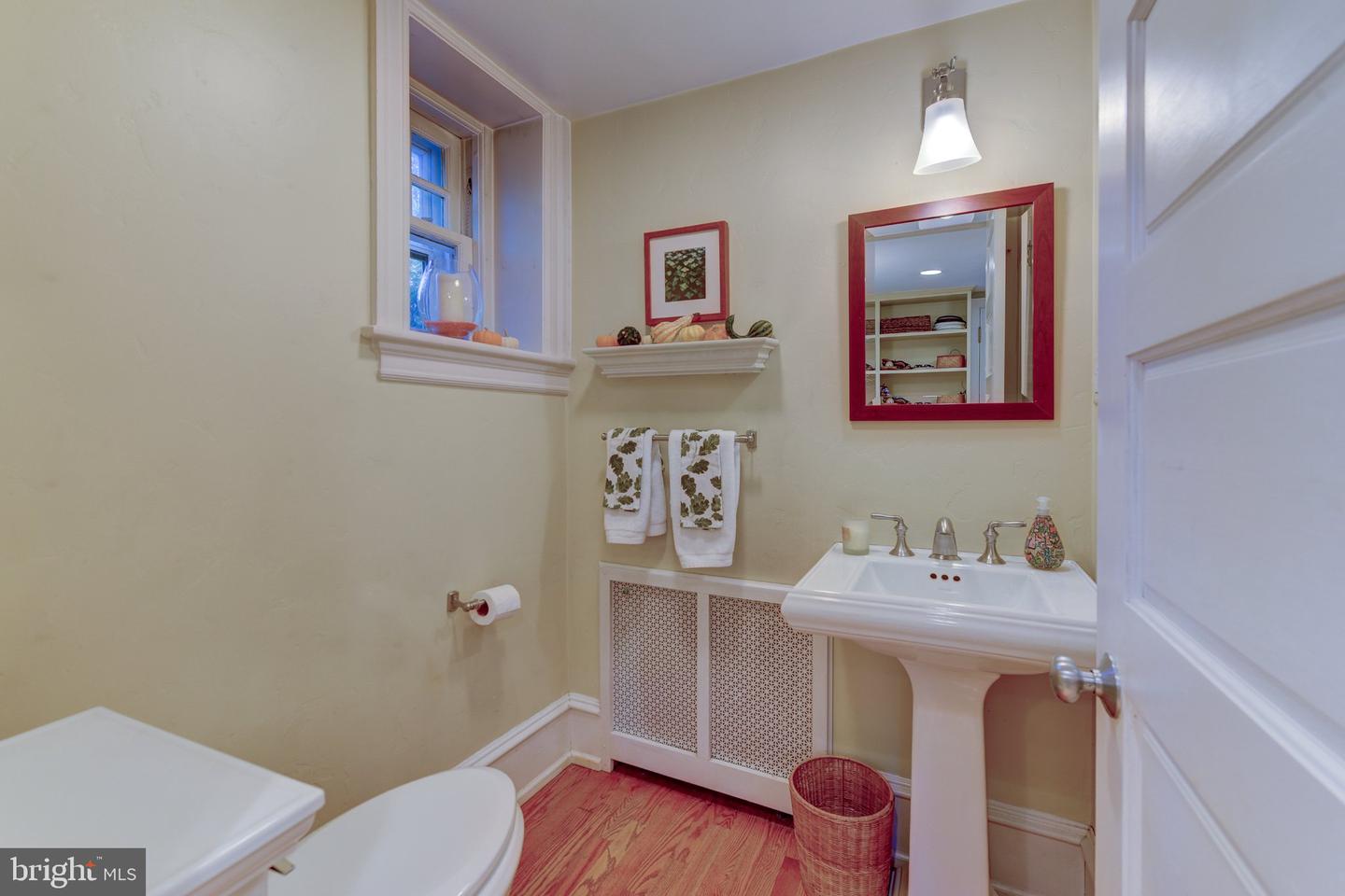 1011 Valley Rd Property Photo 58