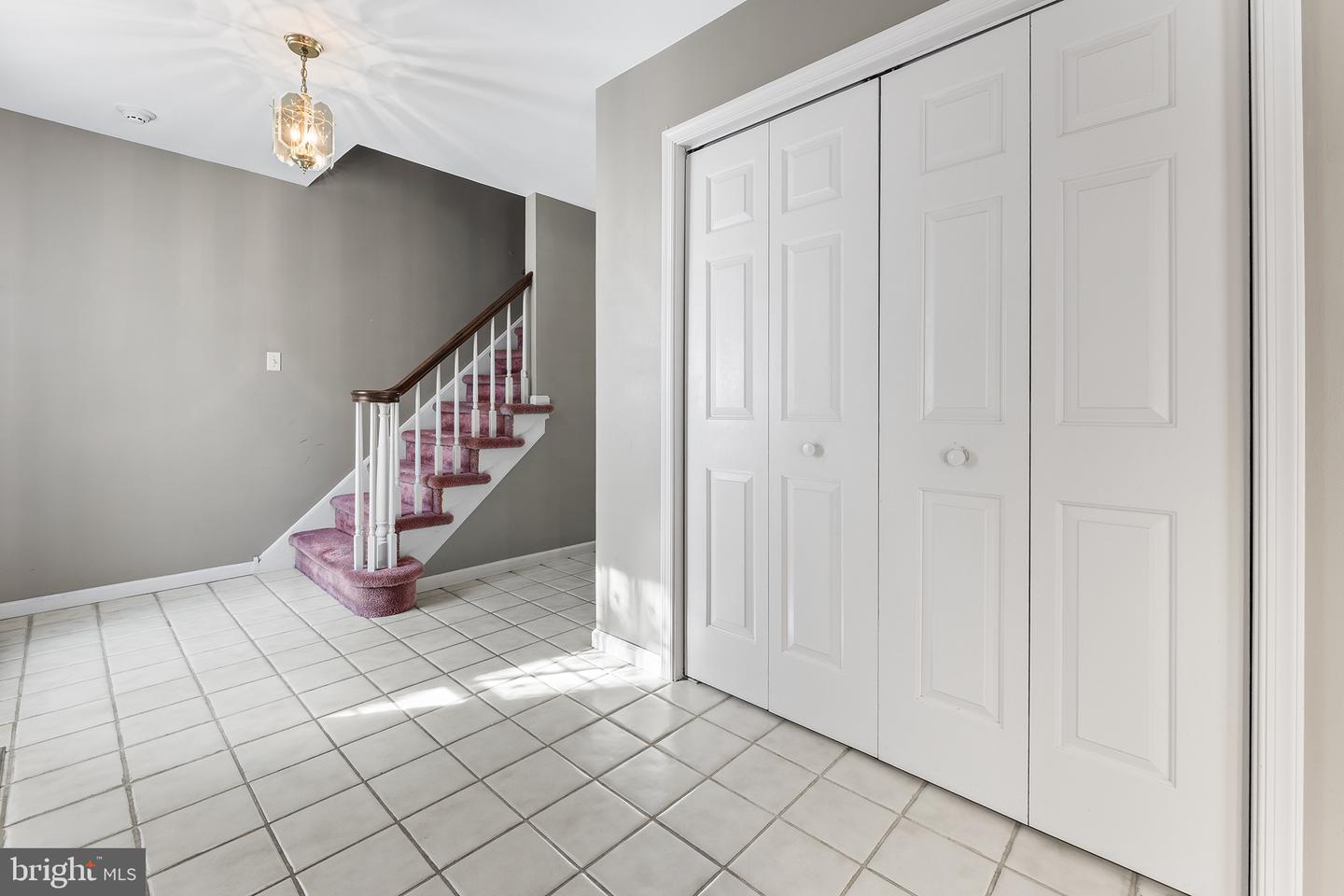 134 Royal Ave # Property Photo 1