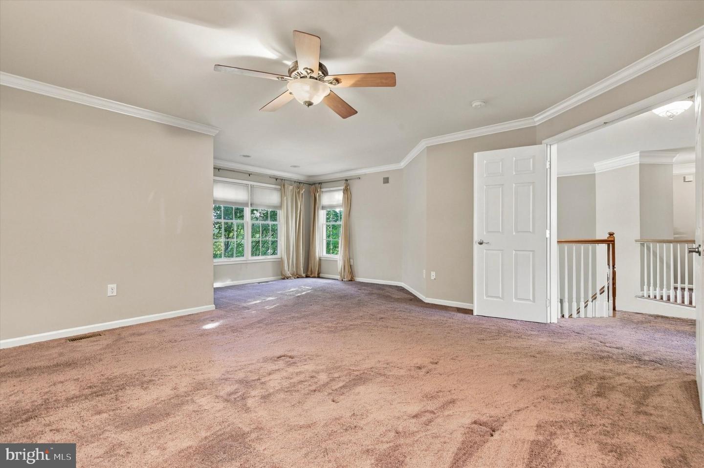 675 Broadmoor Dr # Property Photo 18