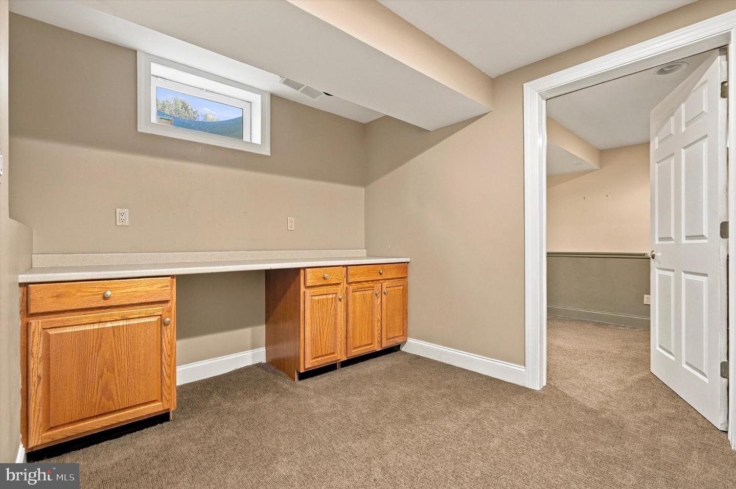 675 Broadmoor Dr # Property Photo 39