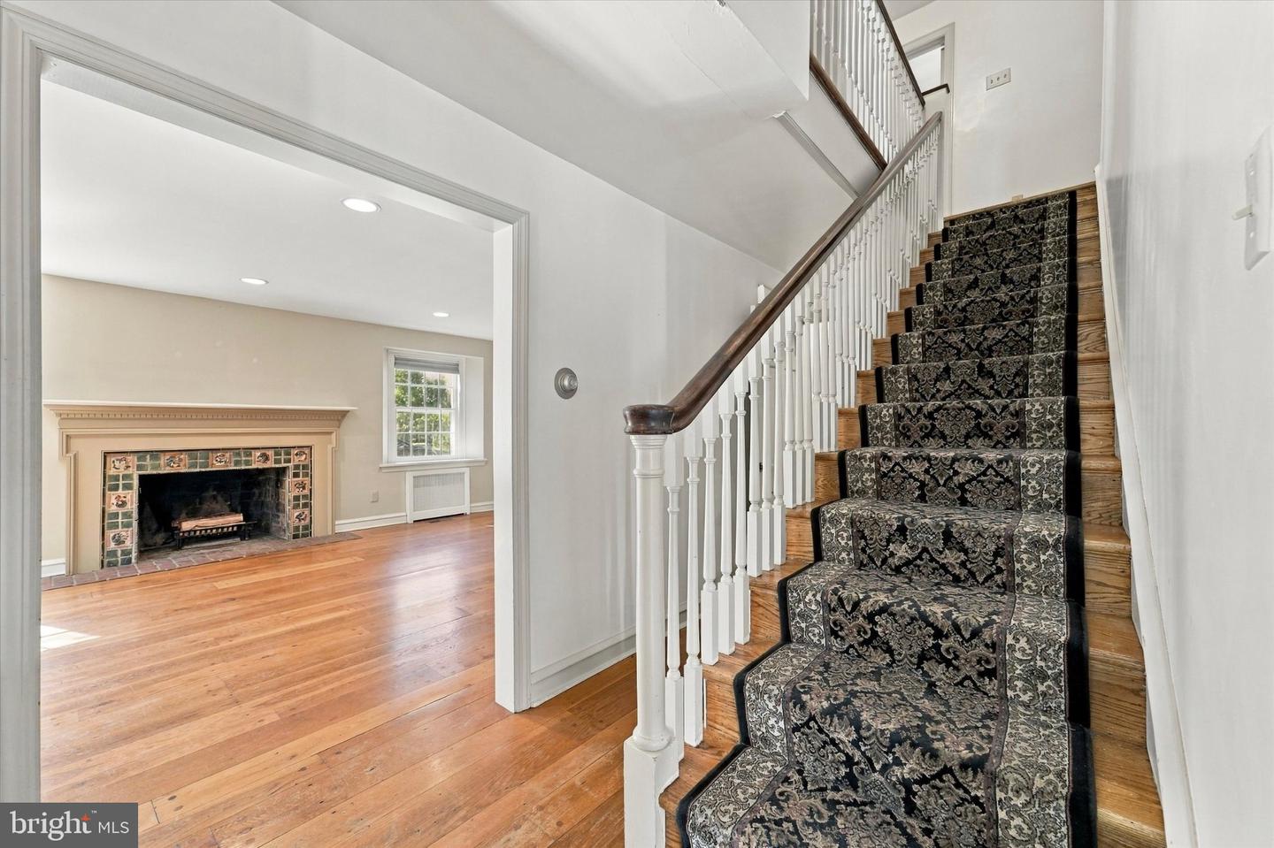 8300 Fairview Rd # Property Photo 7