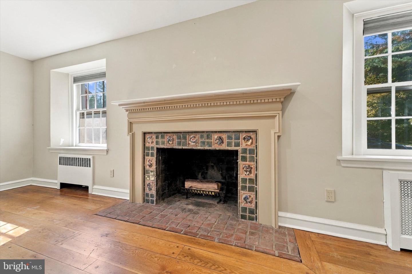 8300 Fairview Rd # Property Photo 12