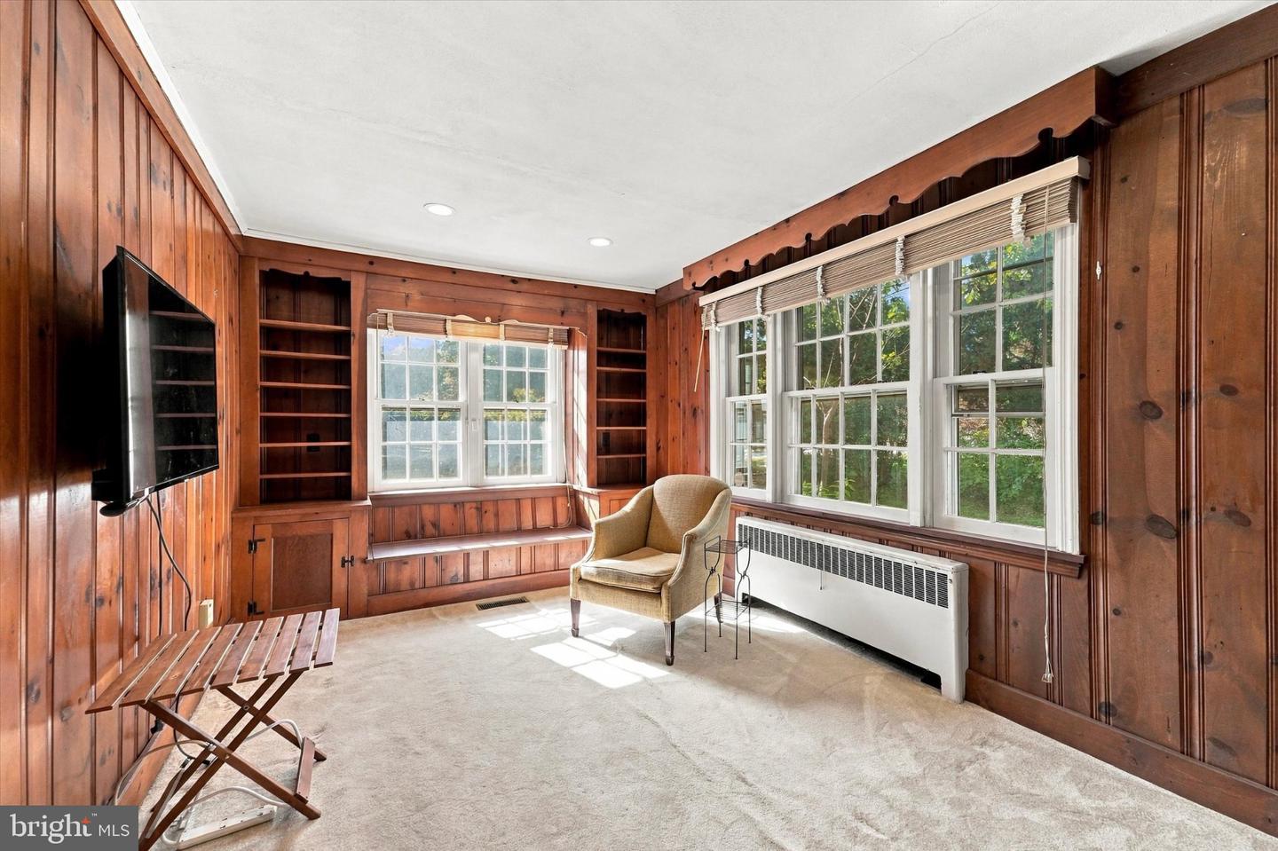 8300 Fairview Rd # Property Photo 20