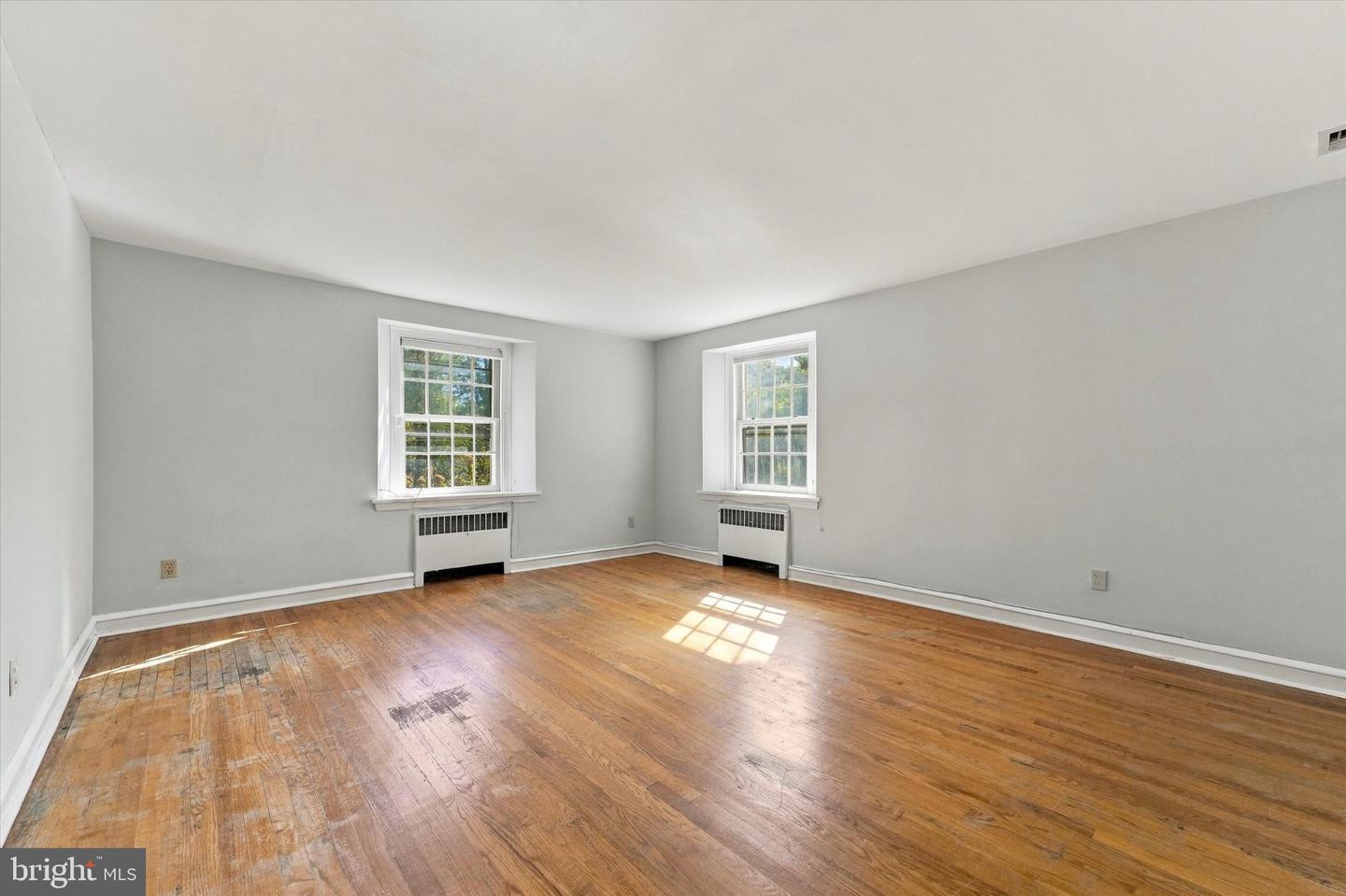 8300 Fairview Rd # Property Photo 23