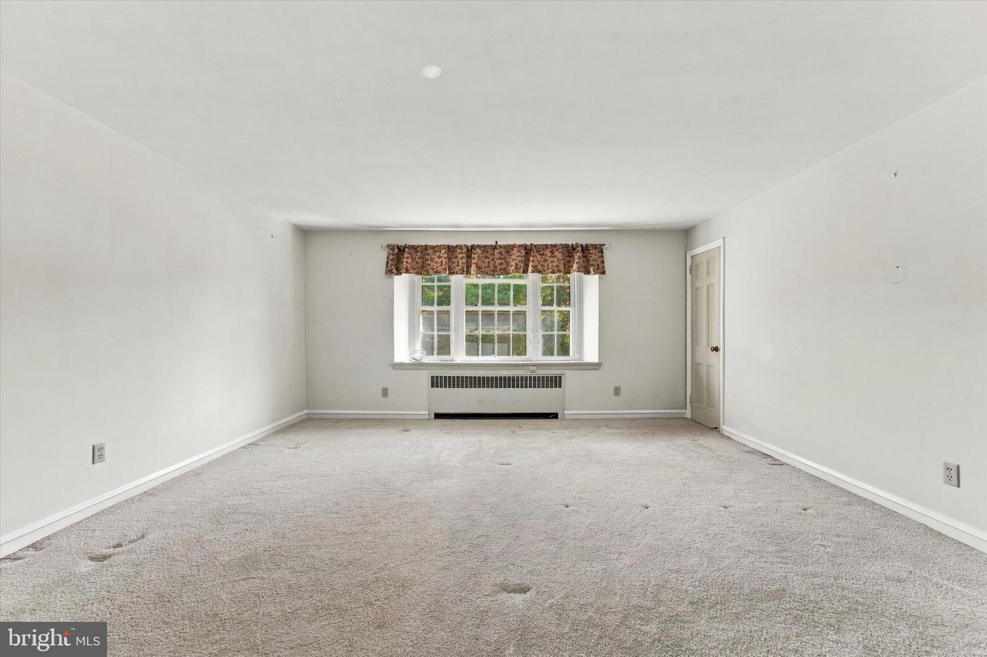 8300 Fairview Rd # Property Photo 28