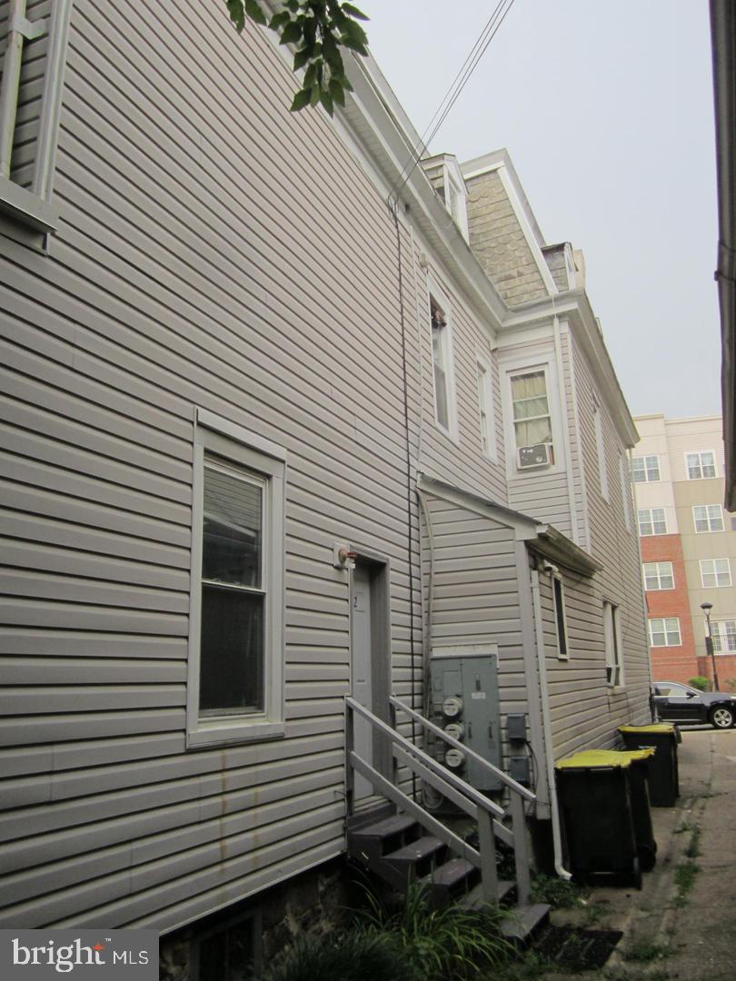 64 N York Rd Property Photo 6