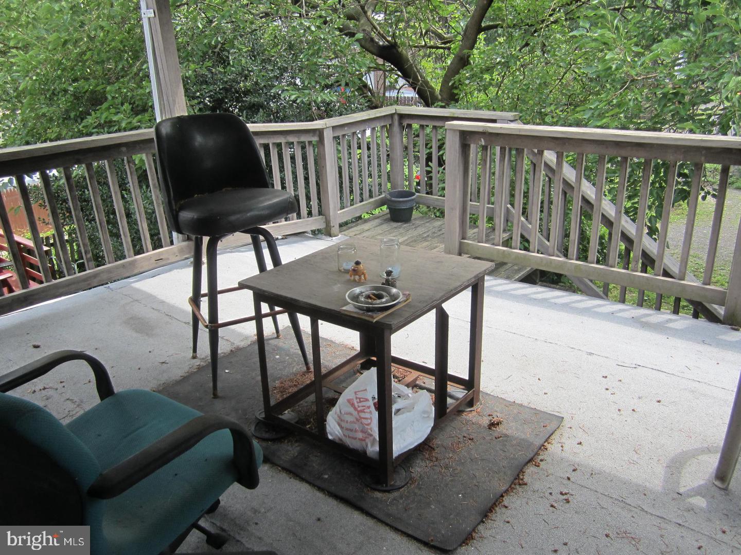 64 N York Rd Property Photo 11