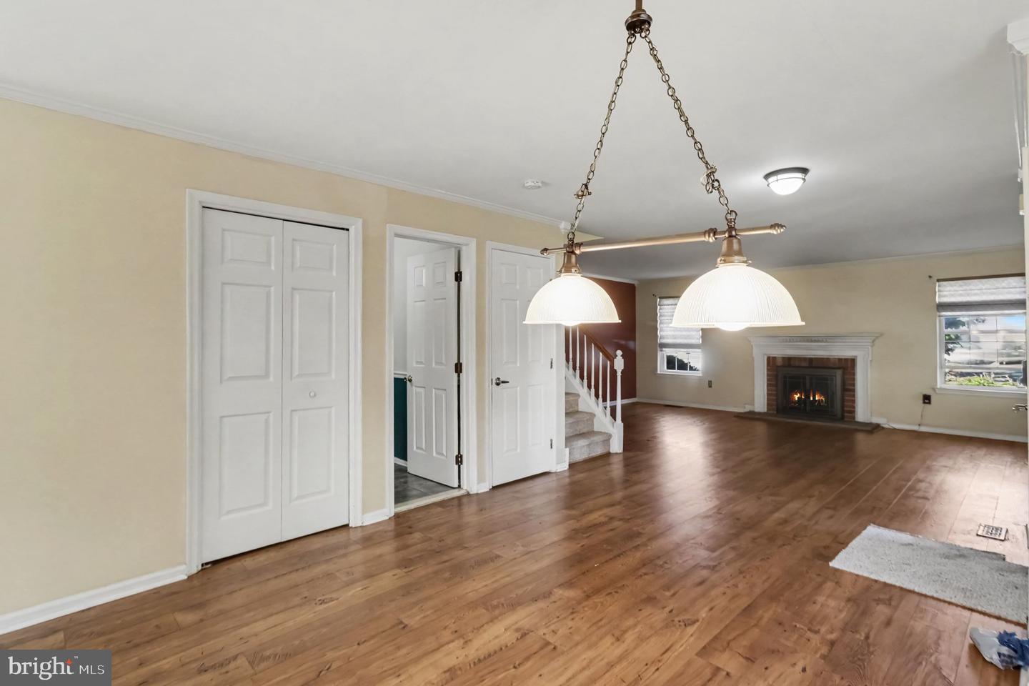 2606 Grant Ct # Property Photo 5