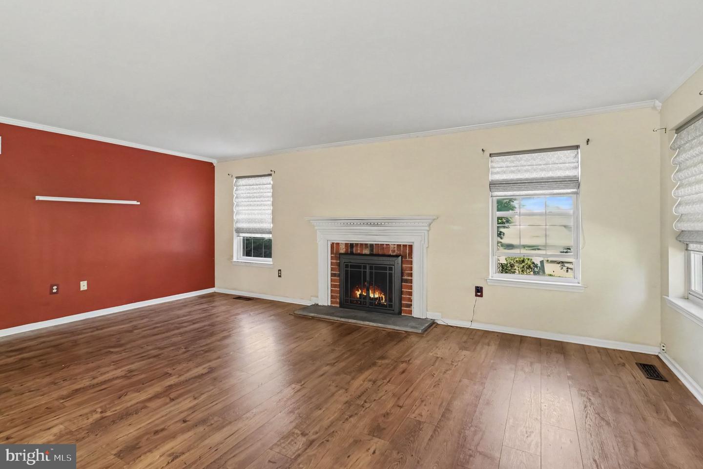 2606 Grant Ct # Property Photo 6