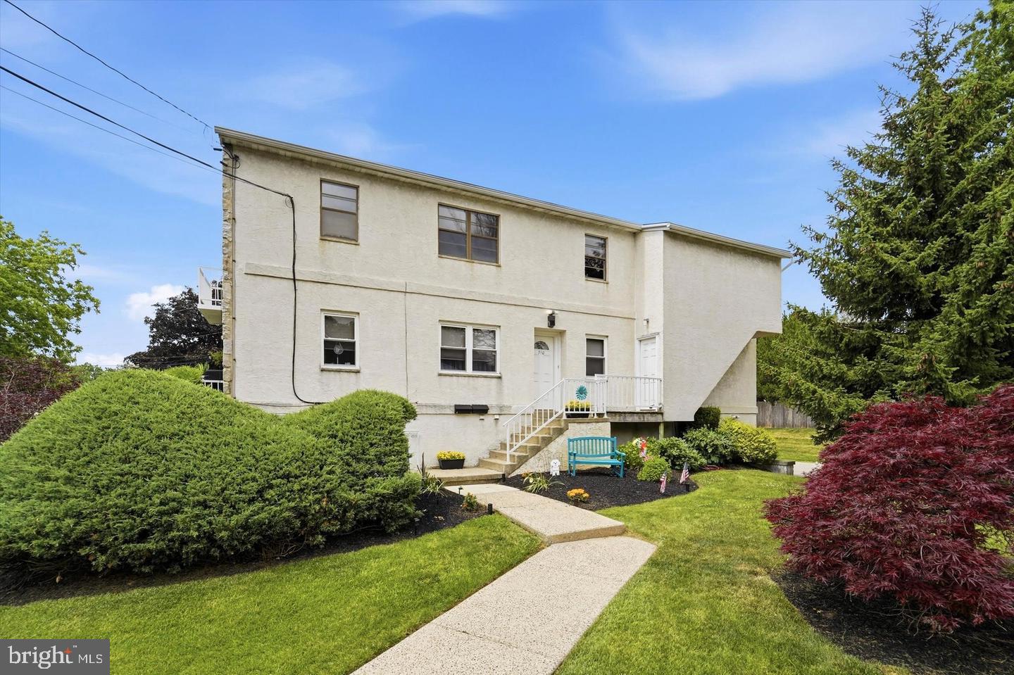 710 Willow St #b Property Photo 1