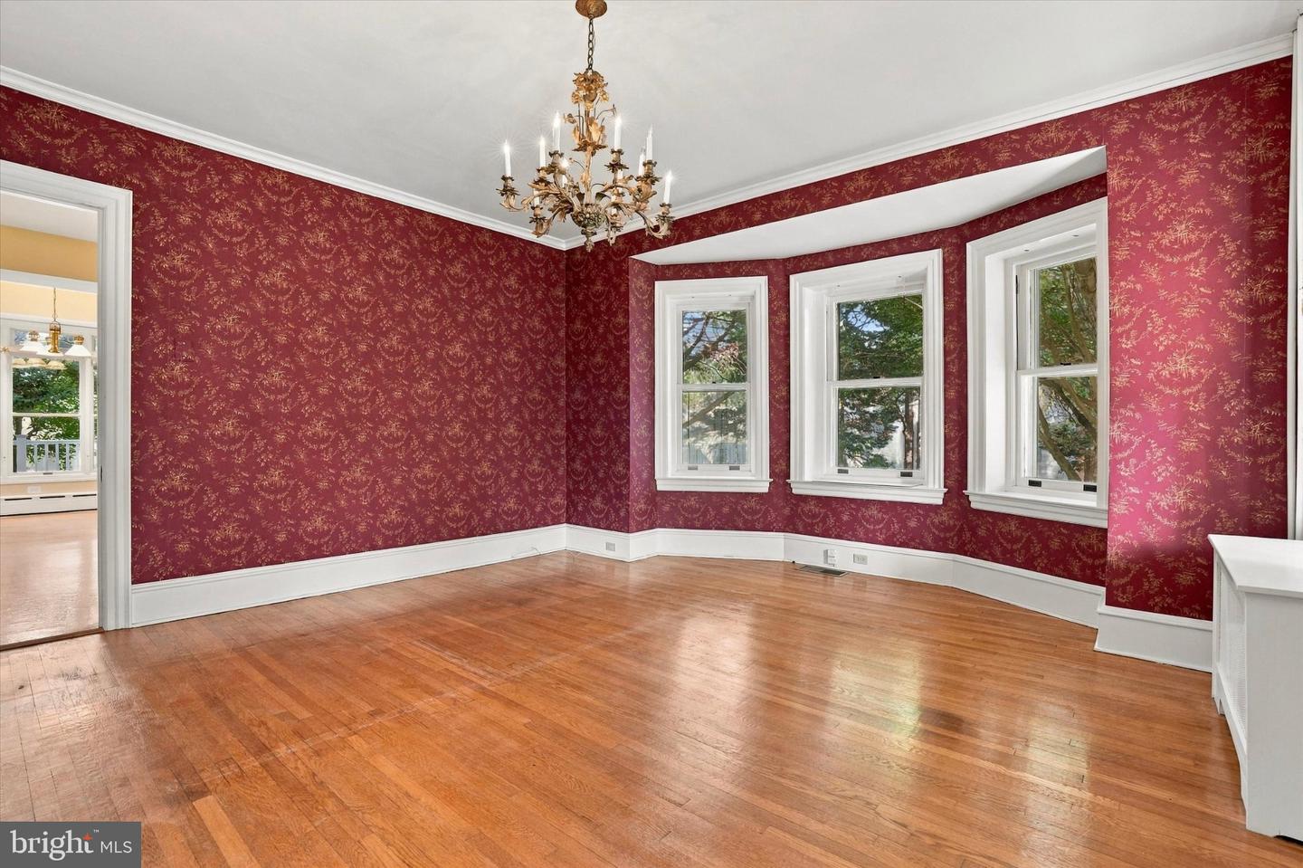 2363 Oakdale Ave # Property Photo 18