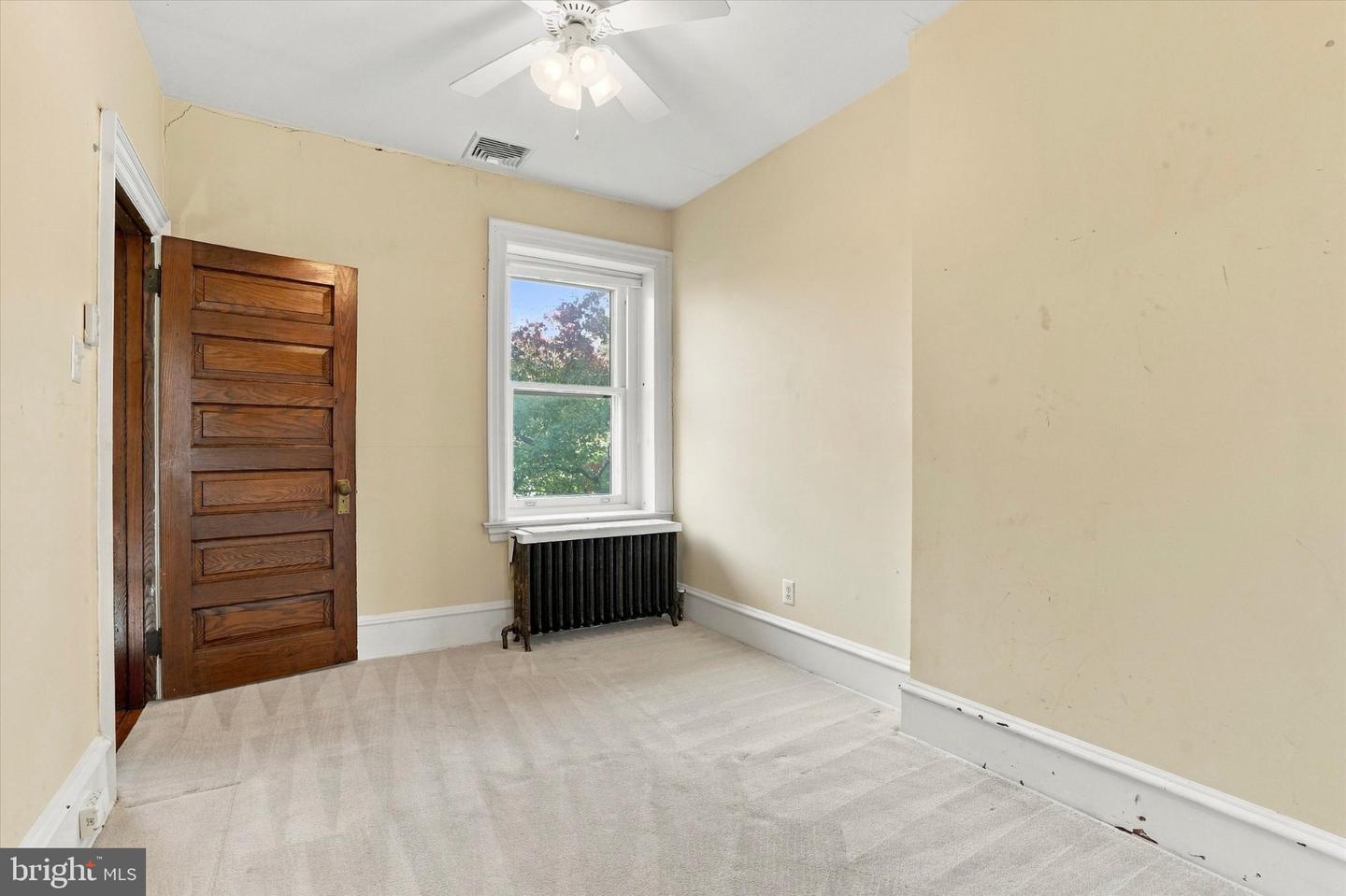 2363 Oakdale Ave # Property Photo 47