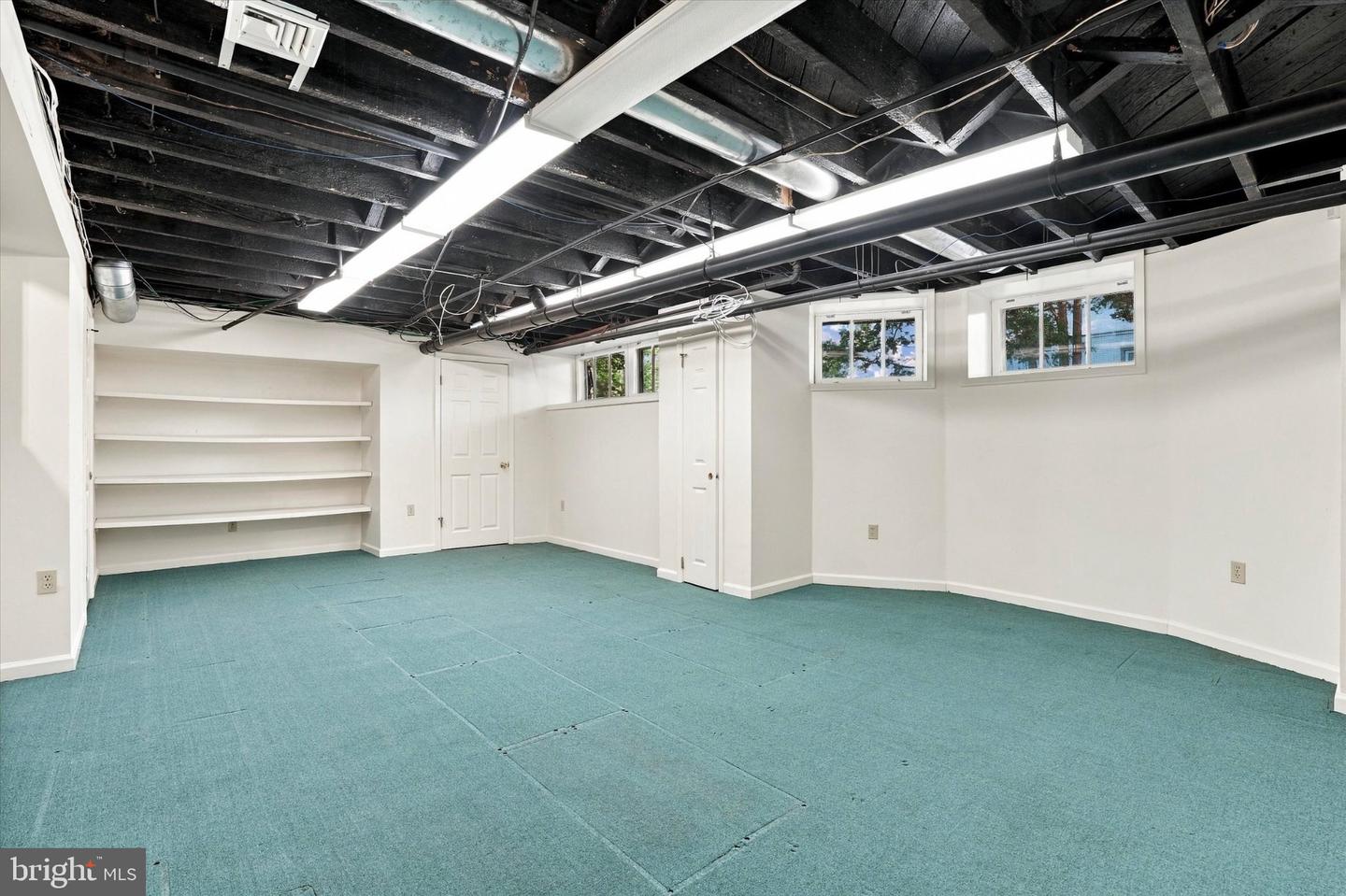 2363 Oakdale Ave # Property Photo 52