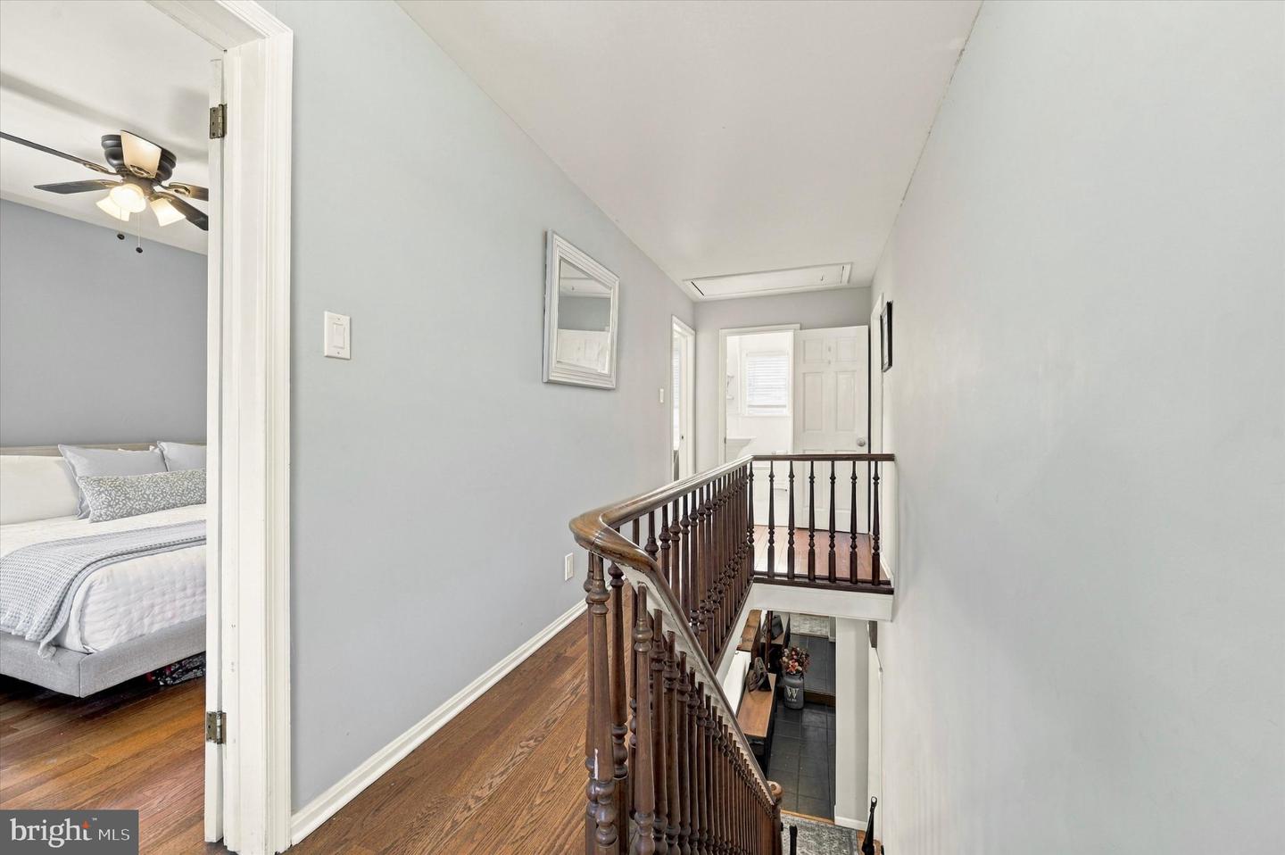 200 N Sylvania Ave Property Photo 19