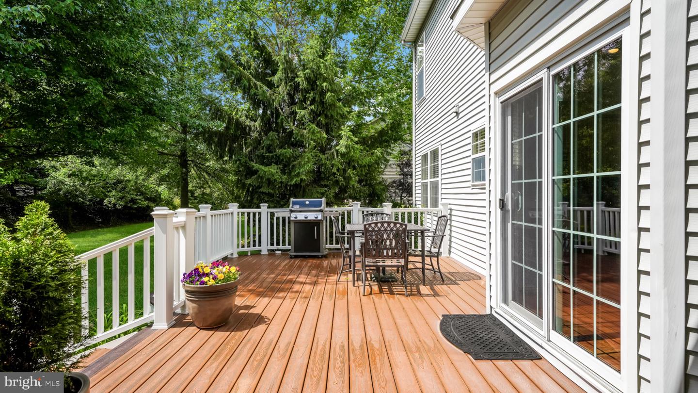 144 Tudor Dr # Property Photo 40