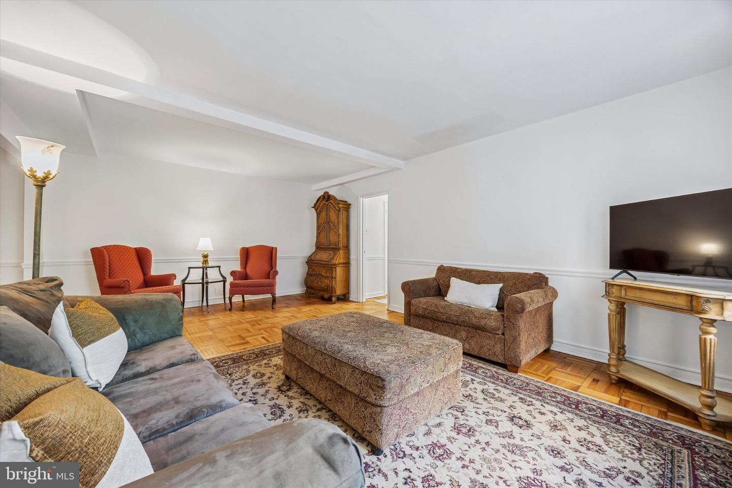 346 E Lancaster Ave #114 Property Photo 6