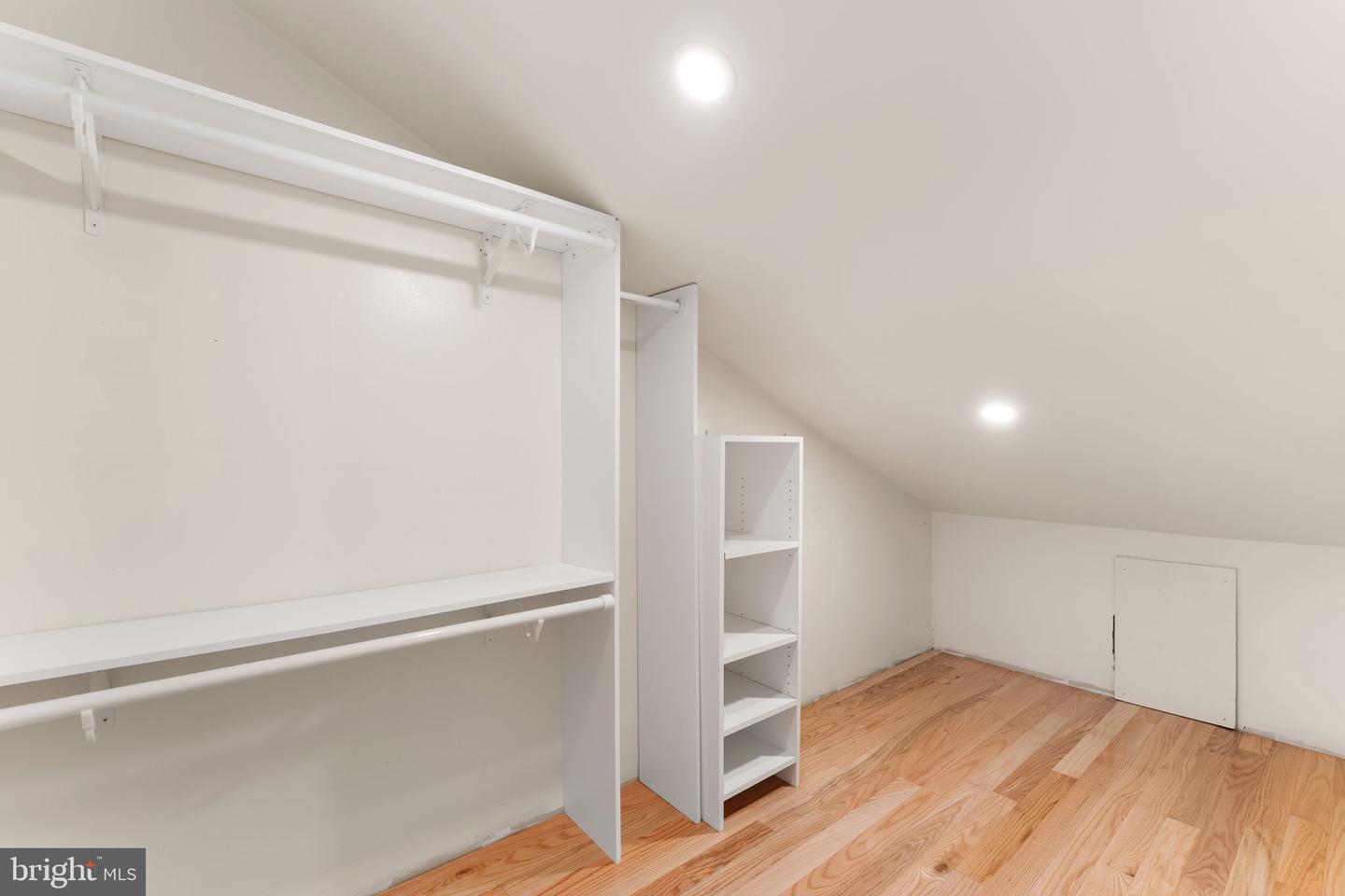 1233 Mildred Ave Property Photo 34