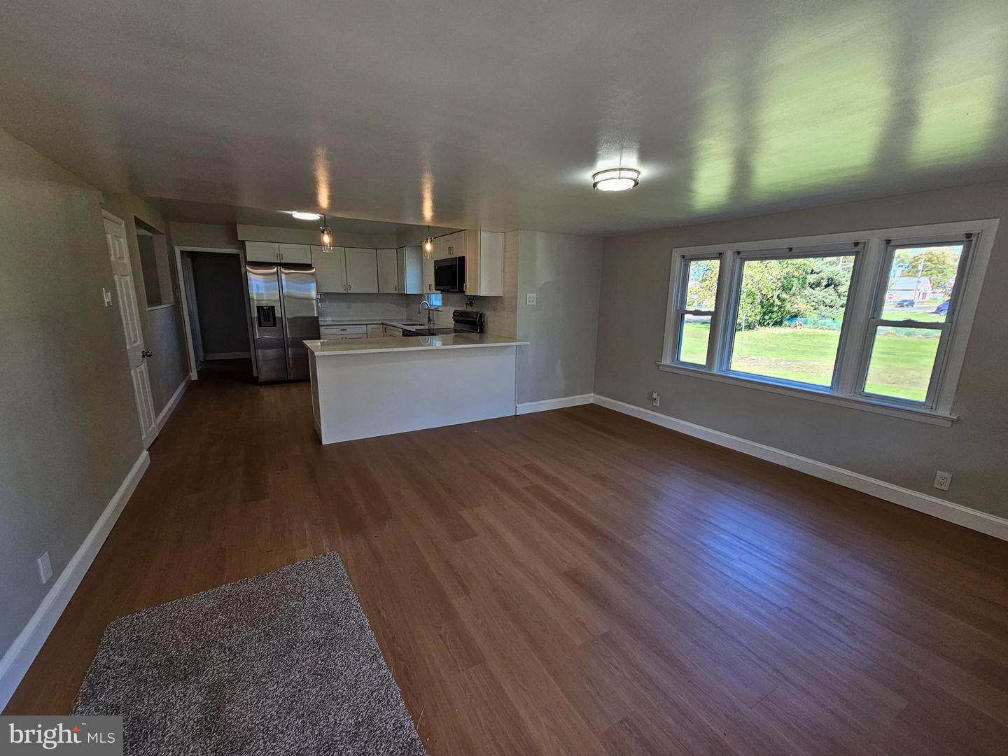 335 Tanner Ave # Property Photo 5