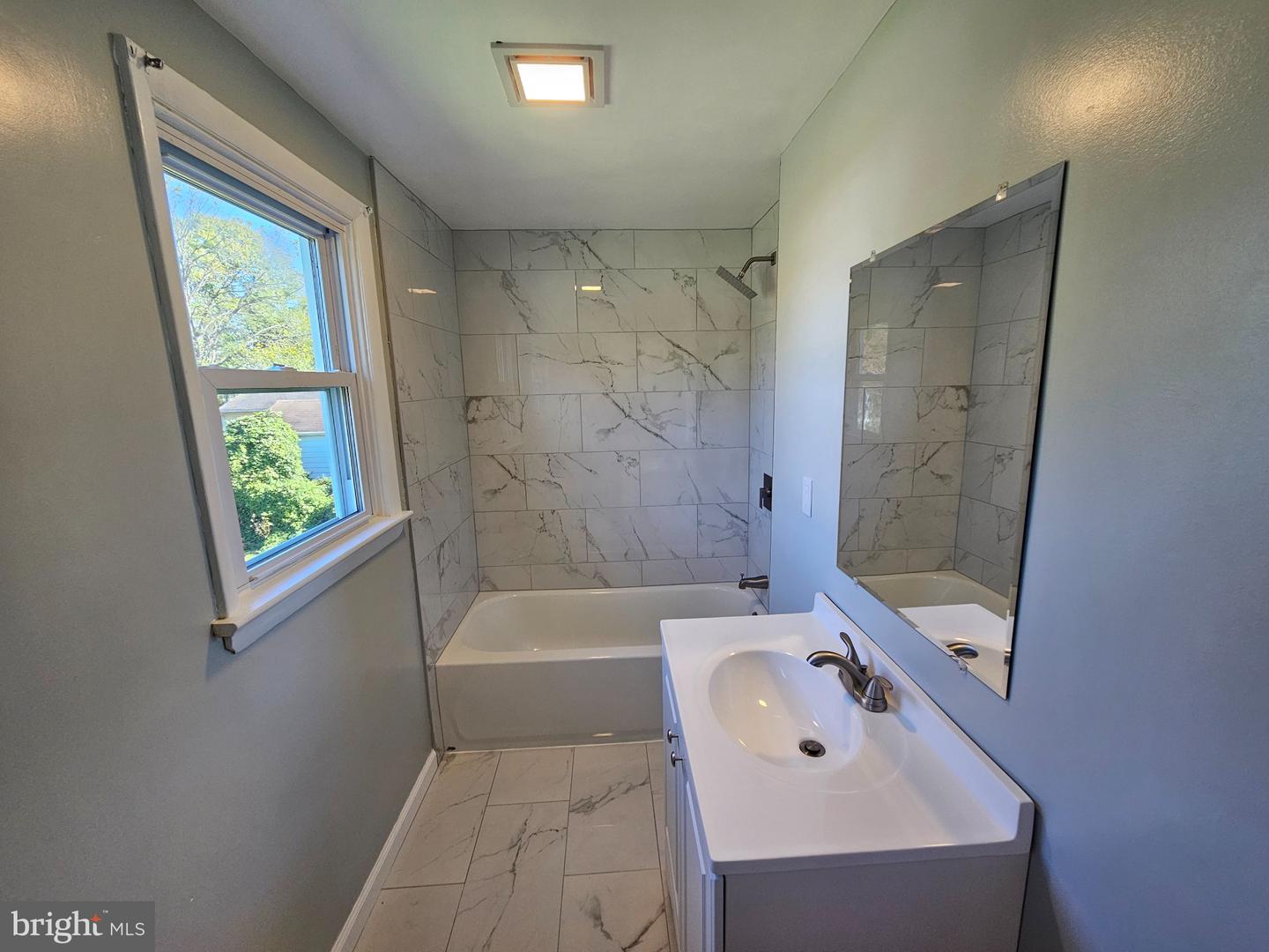 335 Tanner Ave # Property Photo 38