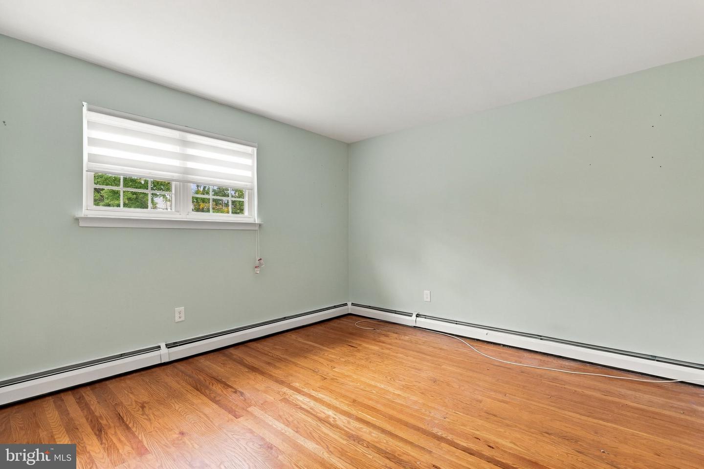 205 Colonial Ave # Property Photo 28