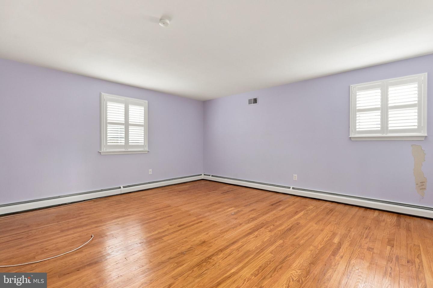 205 Colonial Ave # Property Photo 32