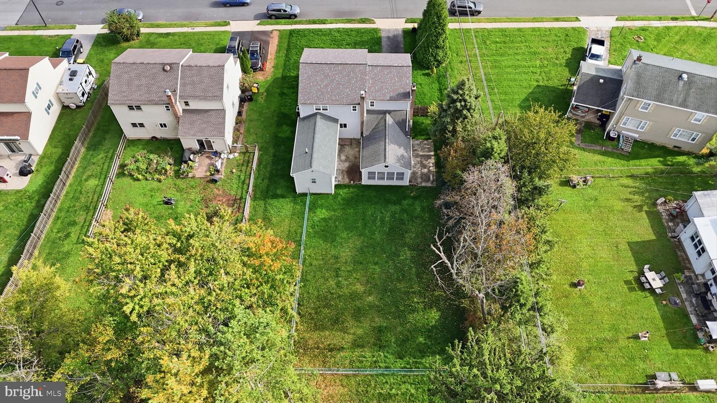 205 Colonial Ave # Property Photo 48
