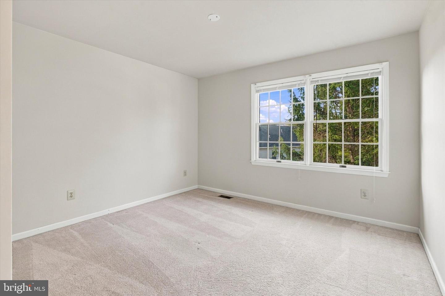 108 Cascades Ct Property Photo 35