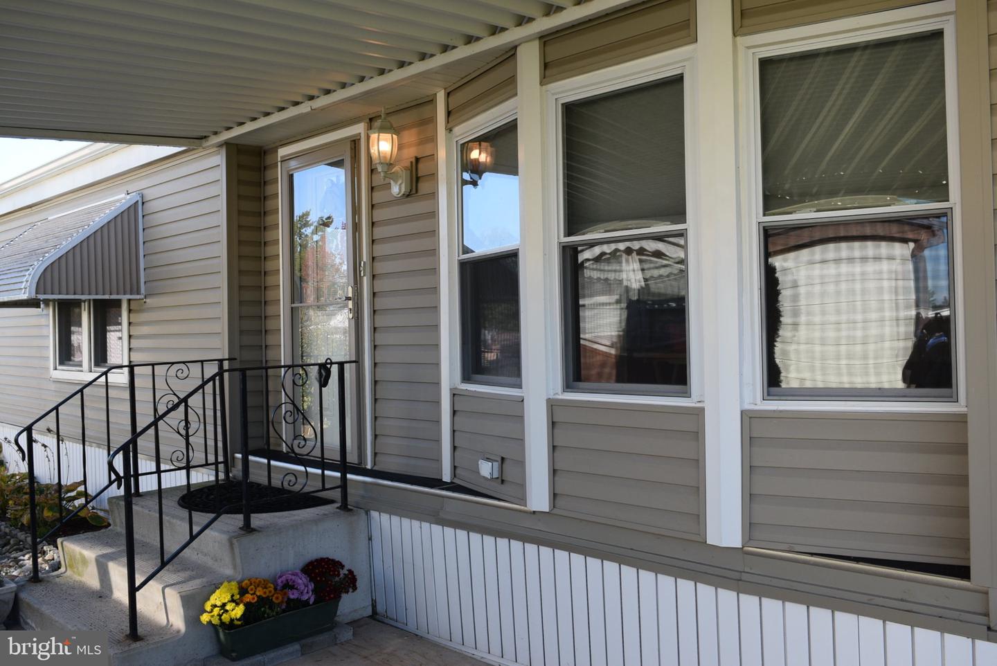 220 Winding Brook Run Property Photo 1