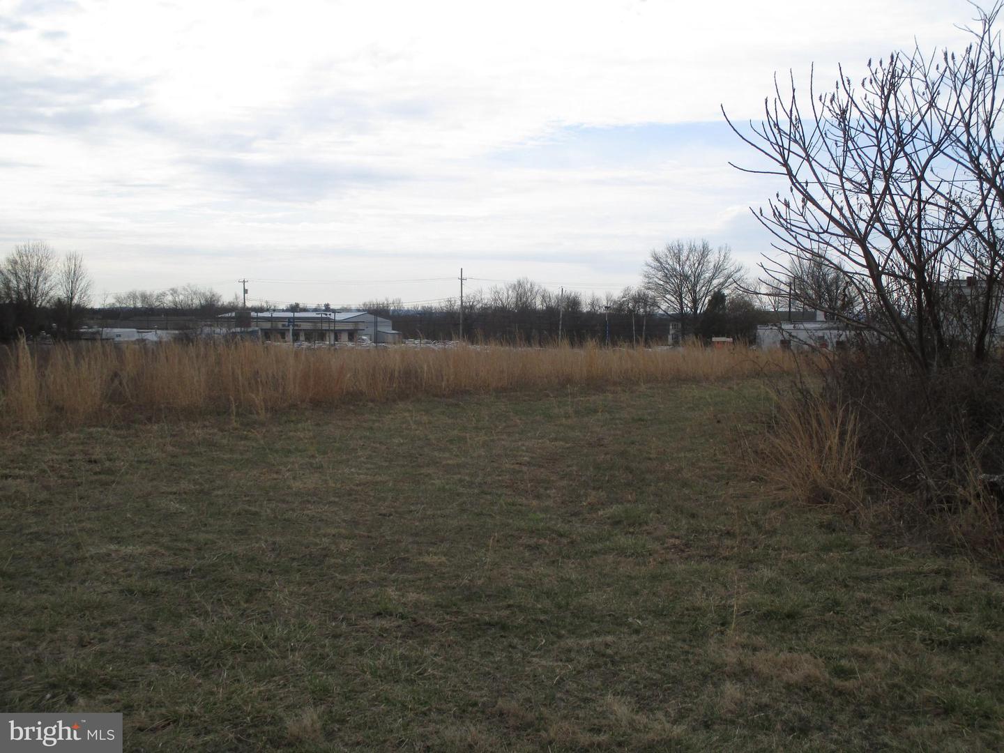 142 W Ridge Pike Property Photo 19