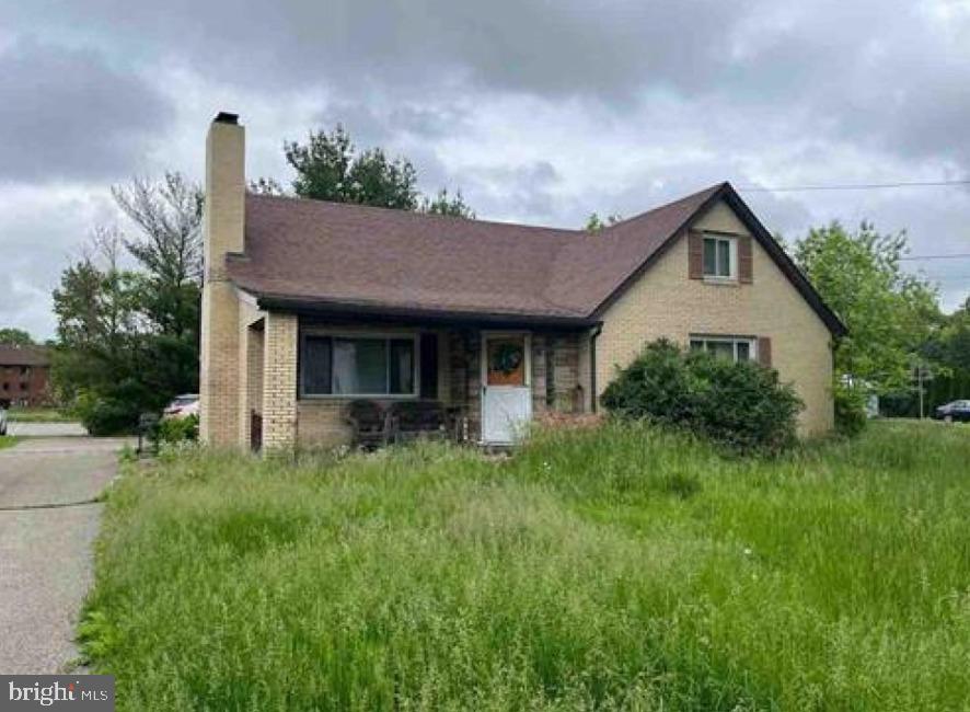 1918 Mercer Ave Property Photo 1