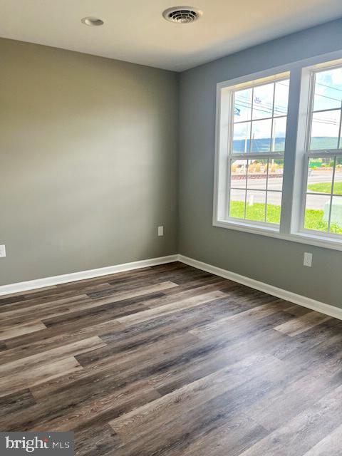 16 Pacific Avenue Property Photo 7