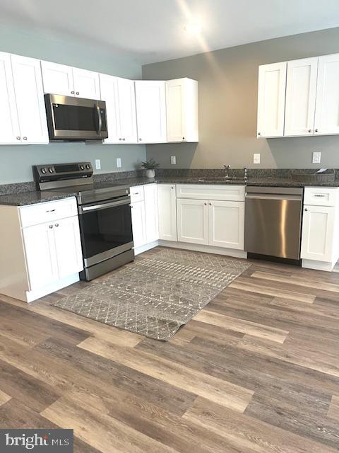 19 Pacific Avenue Property Photo 6