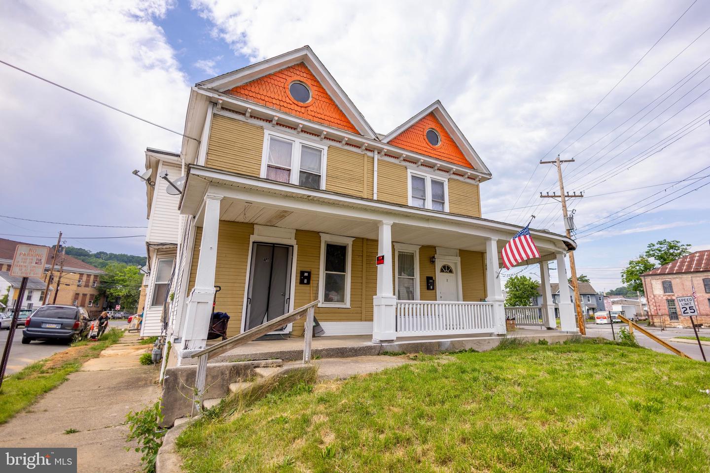 3 Shaw Ave Property Photo 8