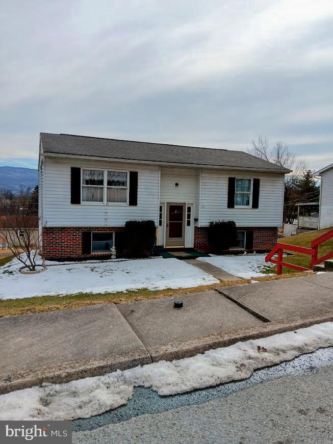 1118 W. Sixth Street Property Photo