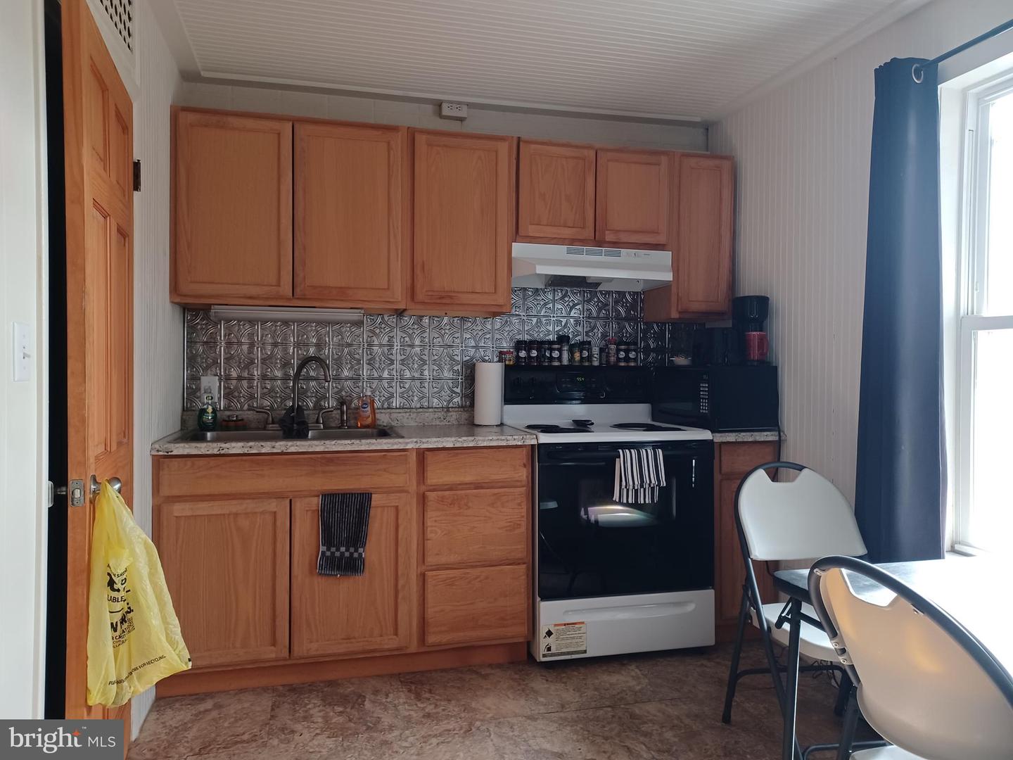 52 Chestnut St Property Photo 31