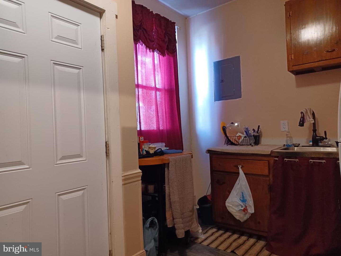 52 Chestnut St Property Photo 58