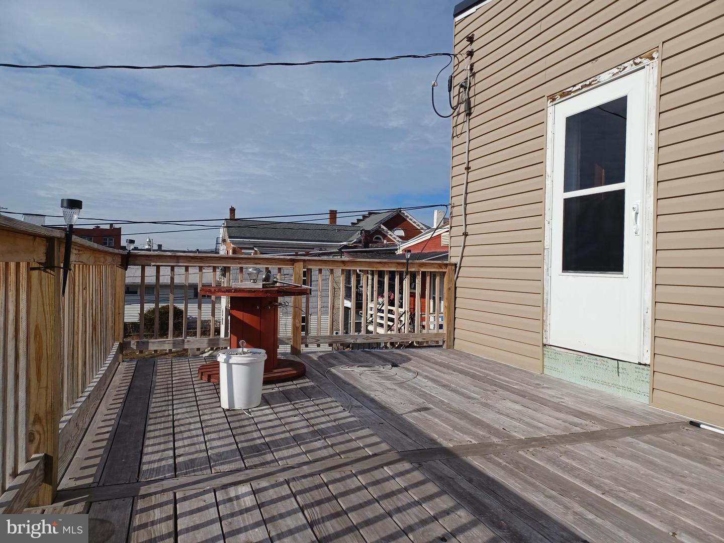 52 Chestnut St Property Photo 68